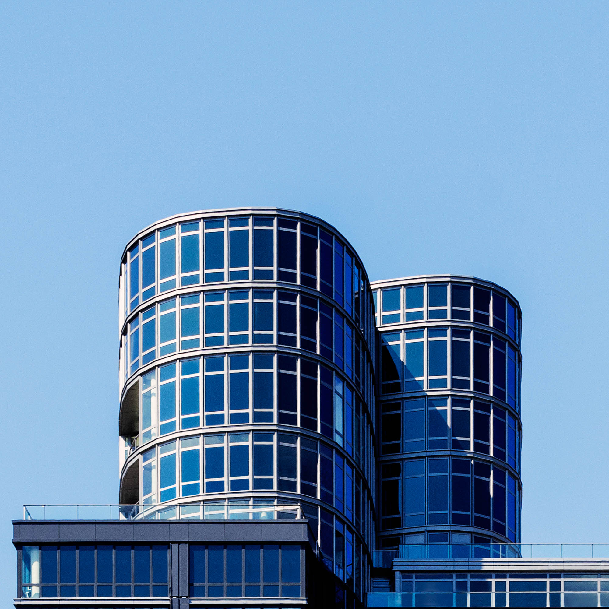 The exterior of Two Blue Slip apartments in Greenpoint Landing.