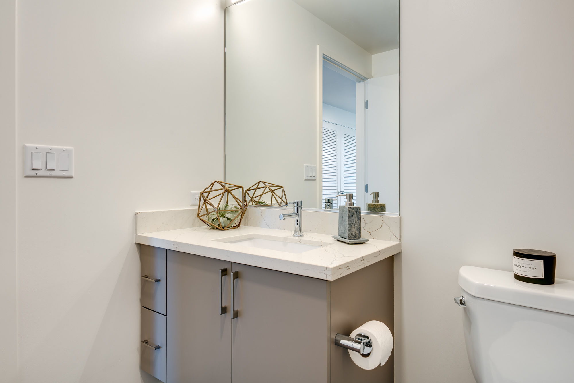 A bathroom at The Merian Apartments in San Diego, California.