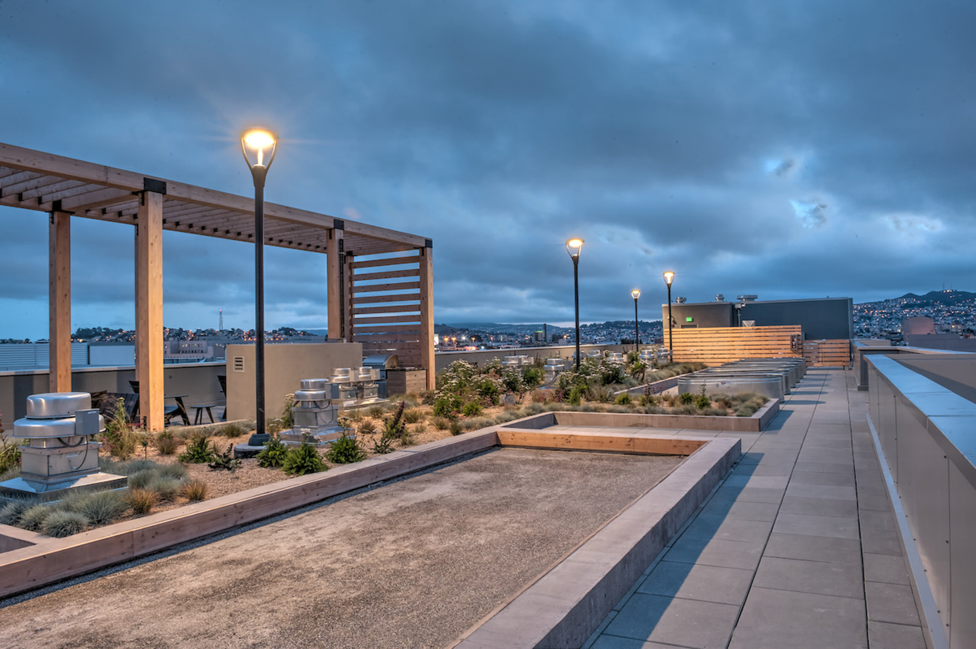 The terrace at Mosso apartments in San Francisco, CA.