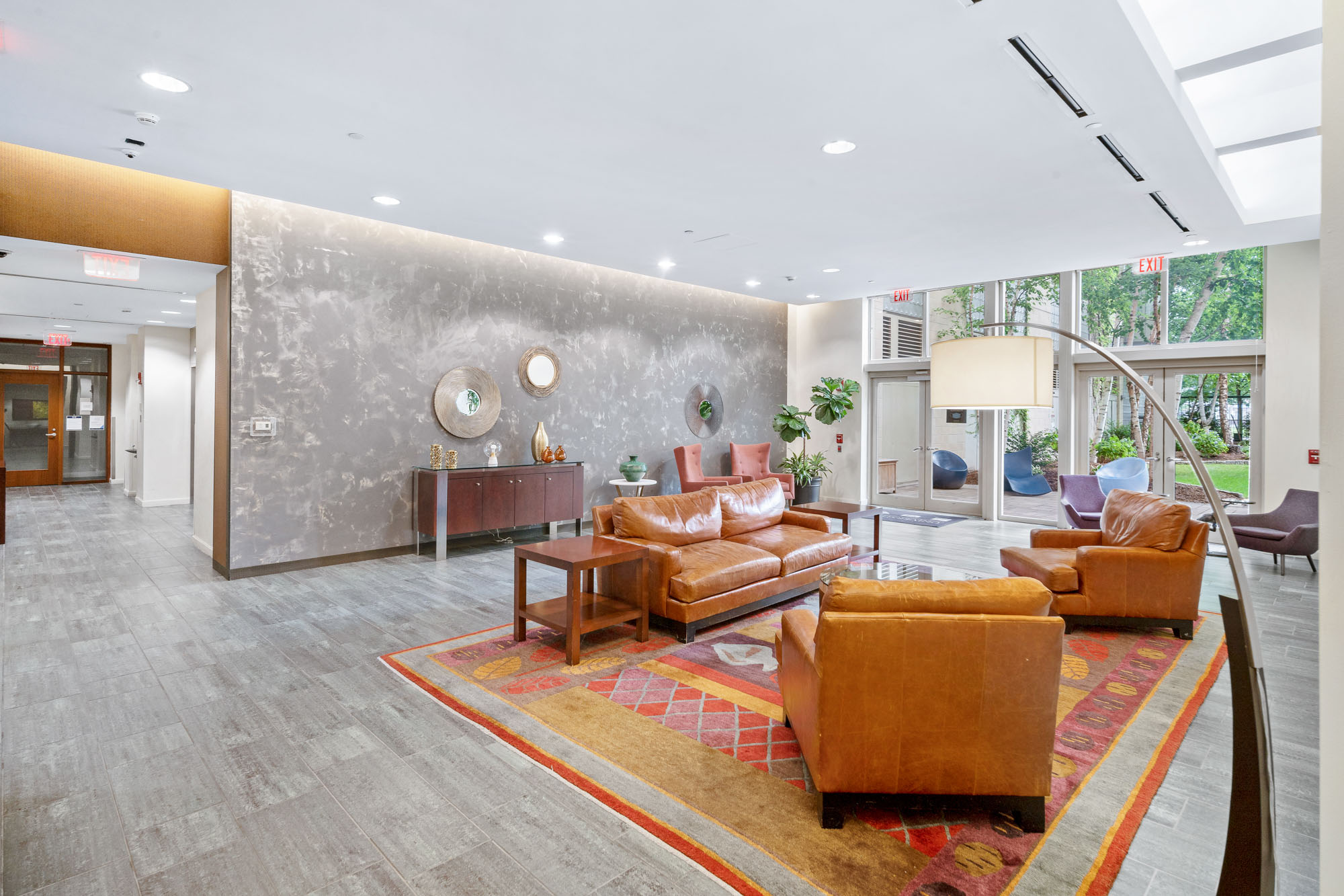 Seating Area at 91 Sidney apartments in Cambridge, Massachusetts