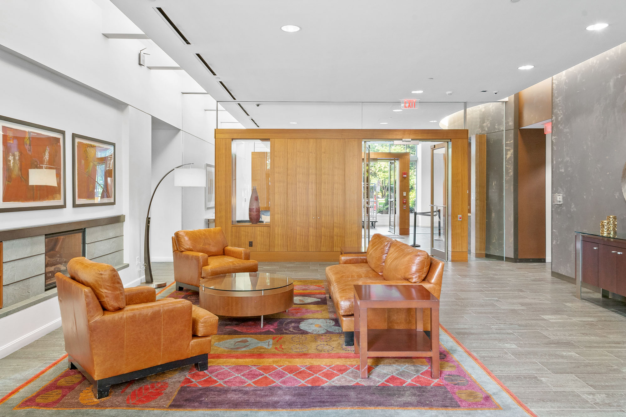 Entrance Seating area at 91 Sidney apartments in Cambridge, Massachusetts