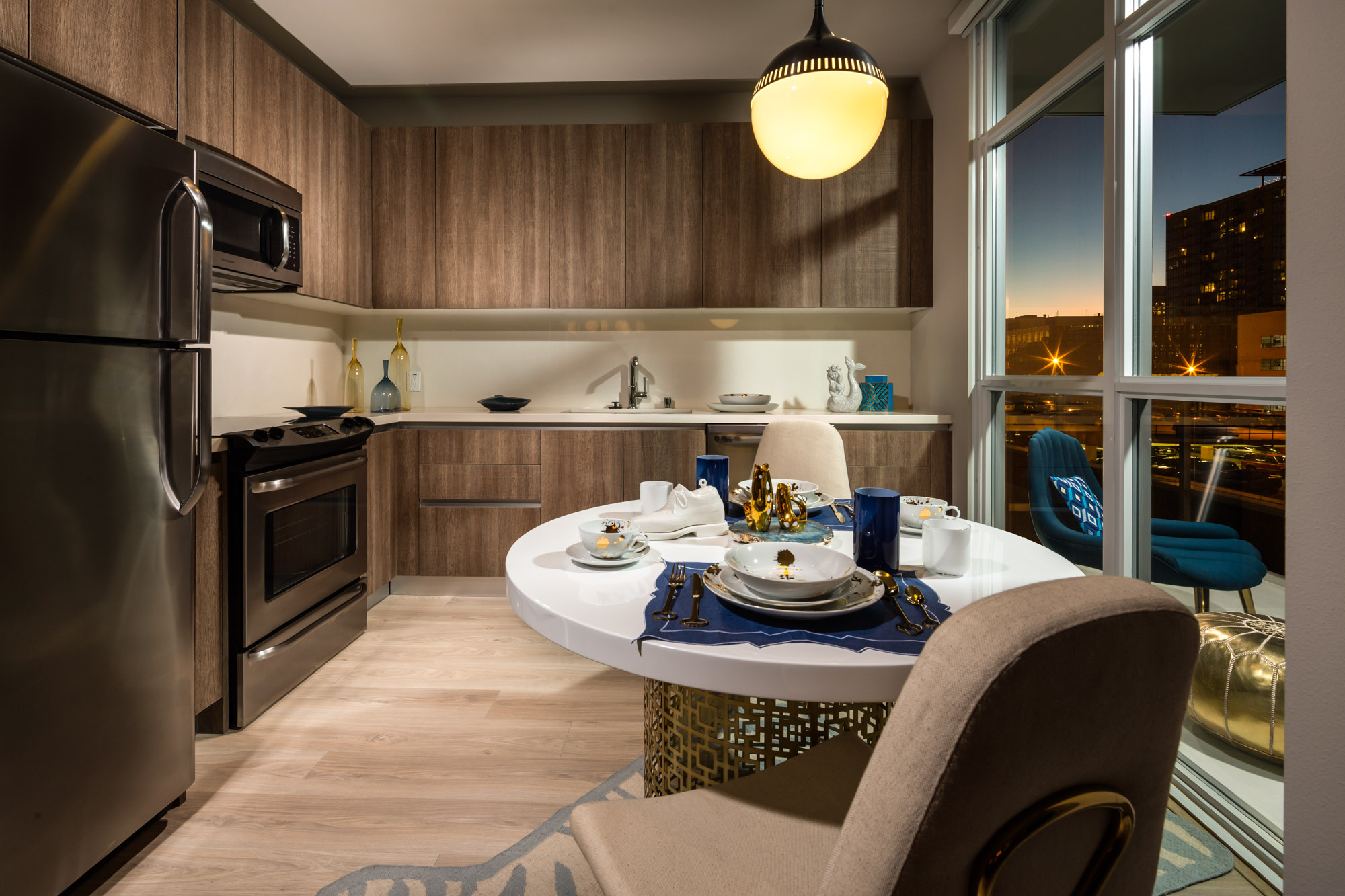 A dining area at 8th and Grand apartments in Los Angeles, California.